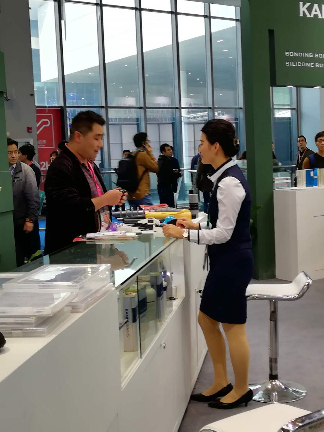 2018上海國際橡塑展,矽膠膠水,矽膠膠水廠家,矽膠粘接劑,