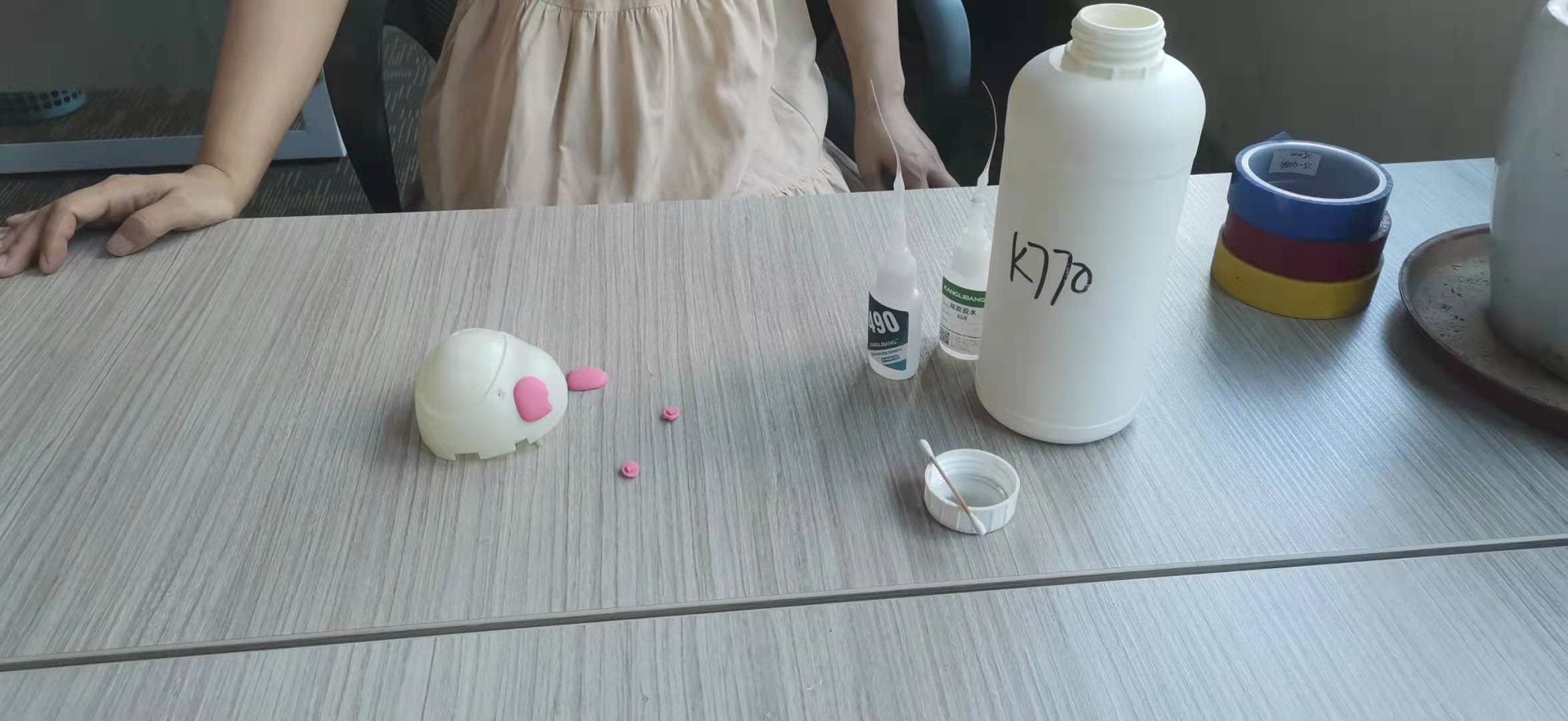 做矽膠暖手寶用什麽(me) 膠水