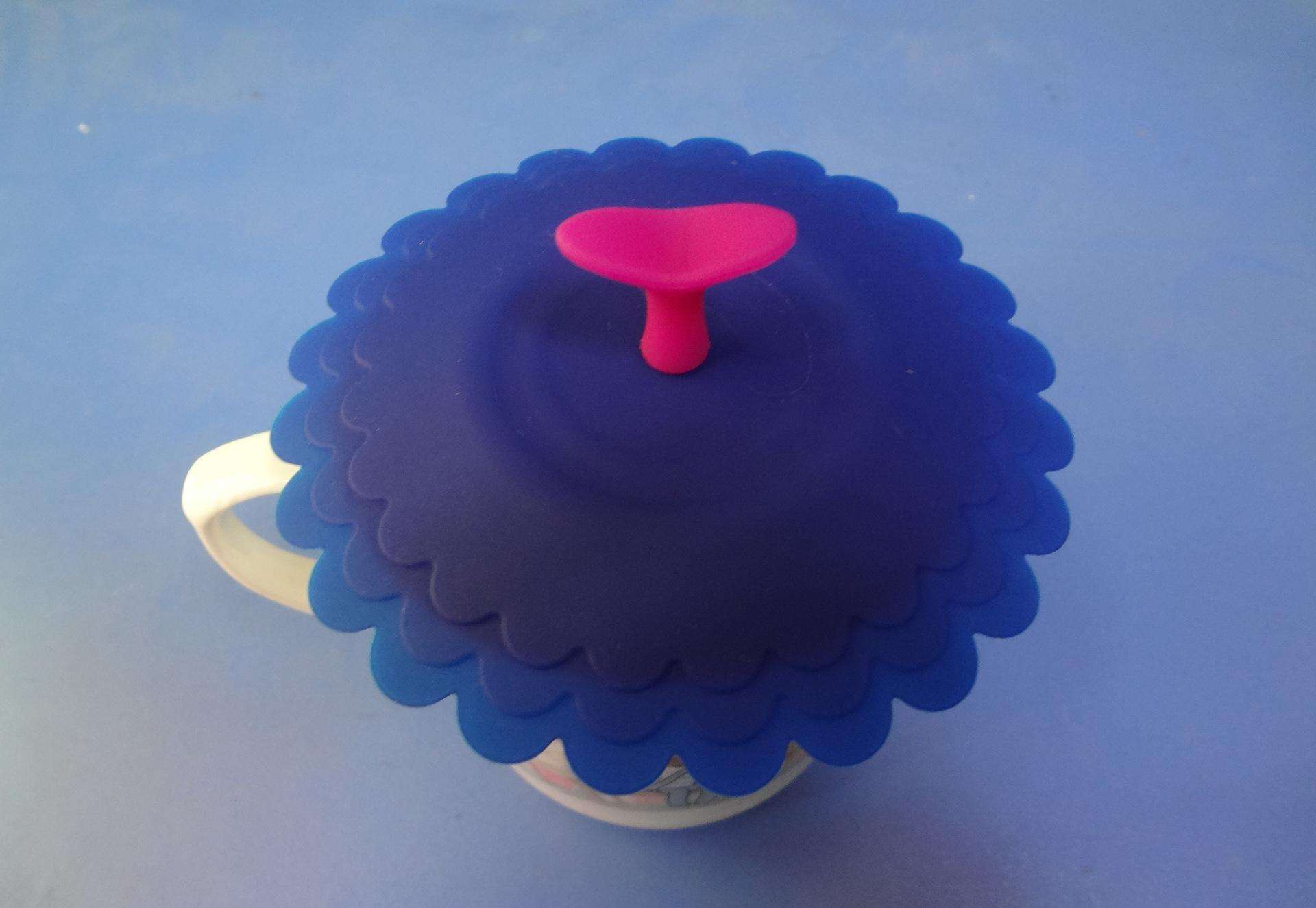 矽膠水杯蓋子好用嗎.jpg